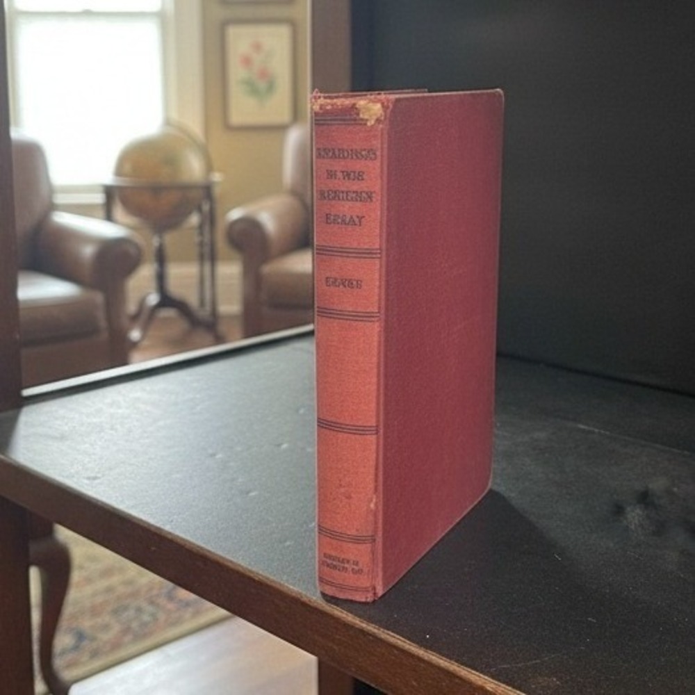 Readings in the Modern Essay 1933 Edward S Noyes Houghton Mifflin Hardcover Book